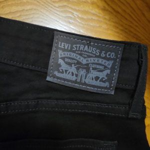 Levis 721 High Rise Black Skinny Jeans (30)